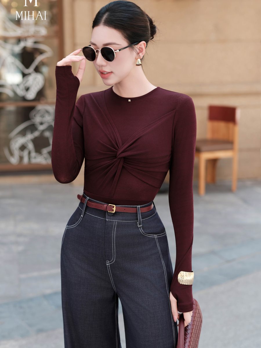 Áo Thun Xoắn Ngực